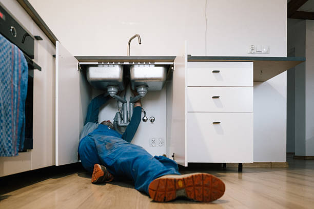 Professional Drain Cleaning technician working in Hopkinton, IA